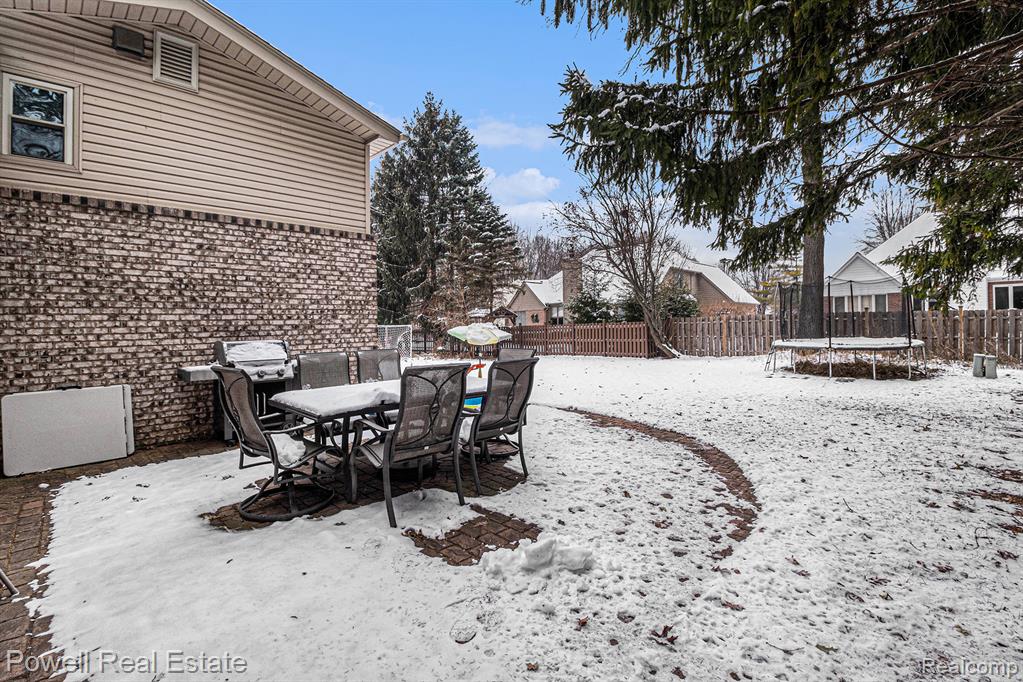 5957 Slate Drive E, Troy, MI 48085 — Photo 21