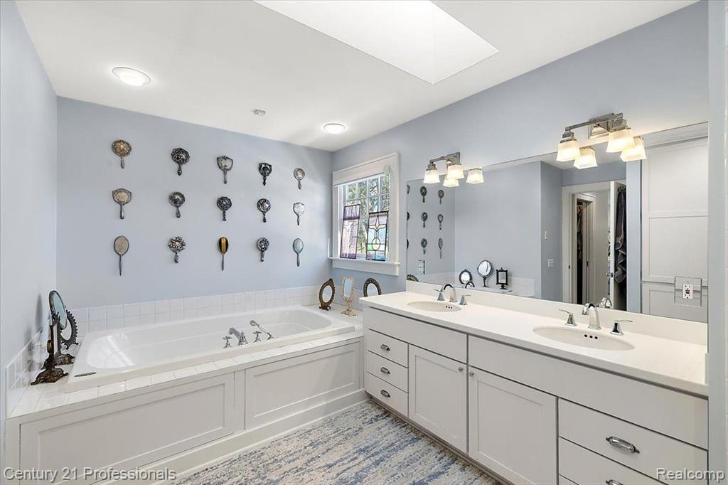 7660 PHELAN Drive, Clarkston, MI — Photo 49
