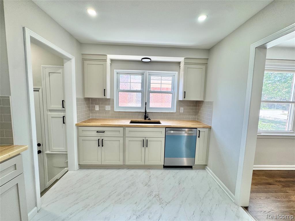 7751 Cortland Avenue, Allen Park, MI 48101 — Photo 5