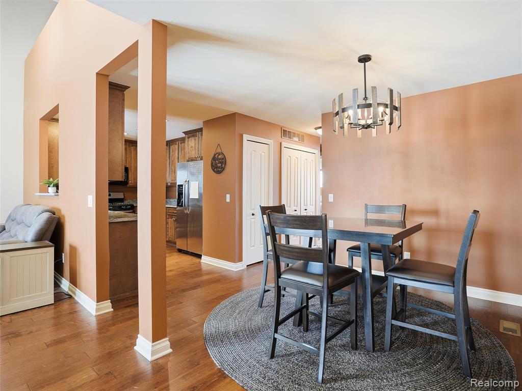 53731 Champlain Street, Macomb, MI 48042 — Photo 9