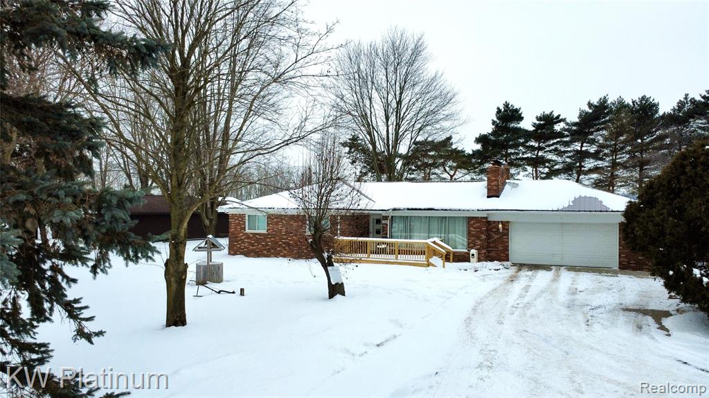 75205 Memphis Ridge Rd Road, Richmond, MI 48062 — Photo 2