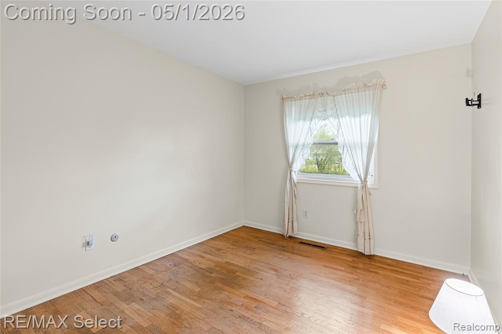 4476 Old Carriage Road, Flint, MI 48507 — Photo 29
