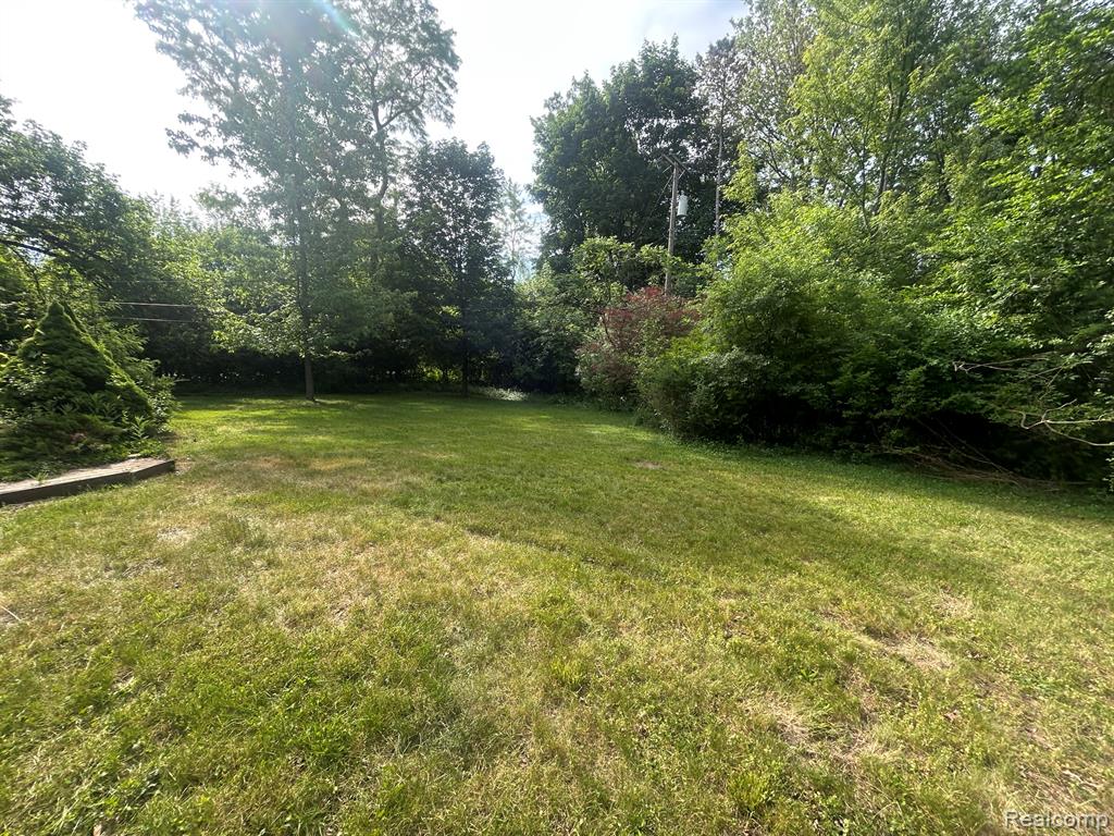 5303 W Briarcliff Knoll Drive, West Bloomfield, MI — Photo 29