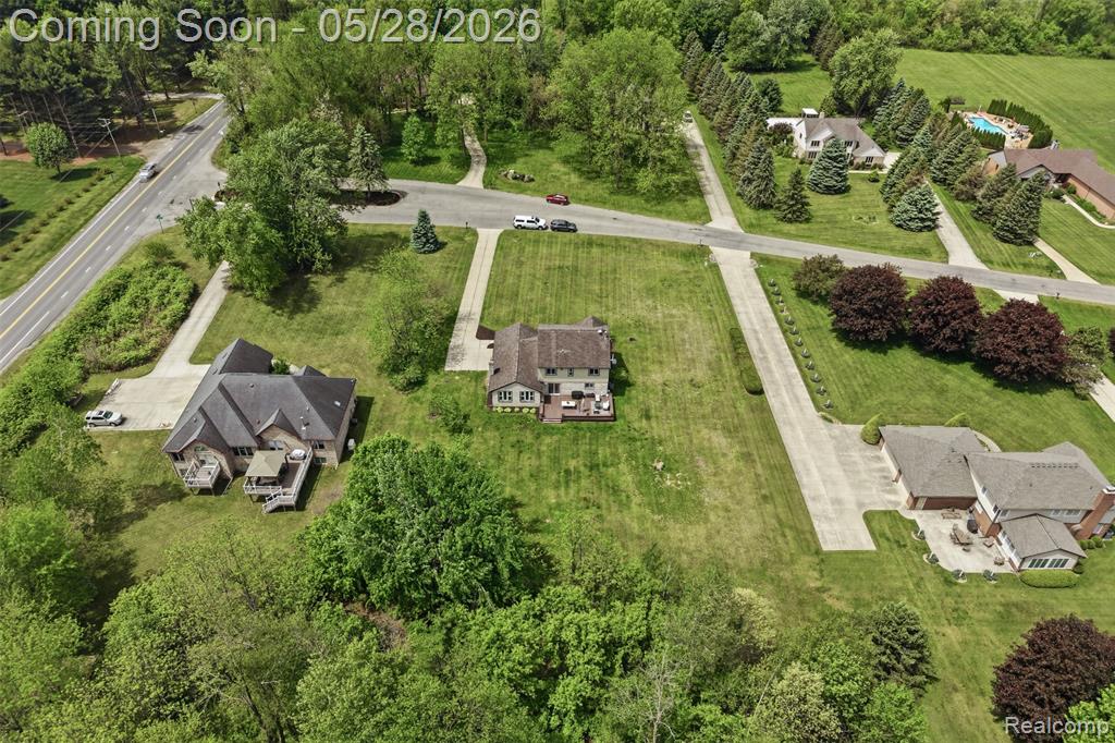 8792 Salem Farms Drive, South Lyon, MI 48178 — Photo 48