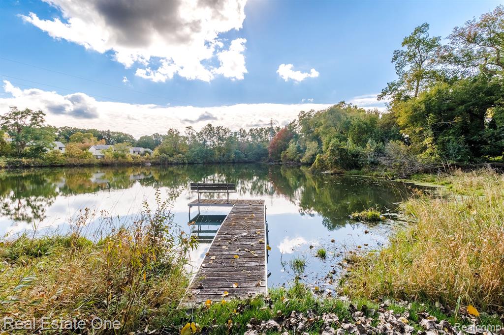 4342 MEADOW Lane, Orchard Lake Village, MI 48323 — Photo 53