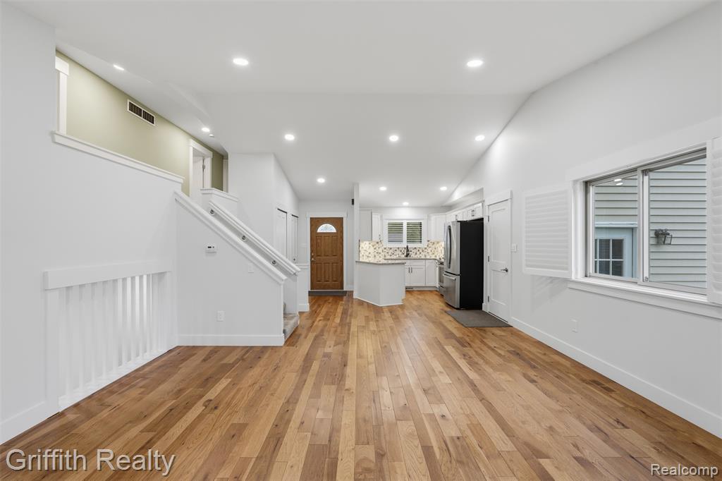 865 Alpine Drive, Brighton, MI 48116 — Photo 15