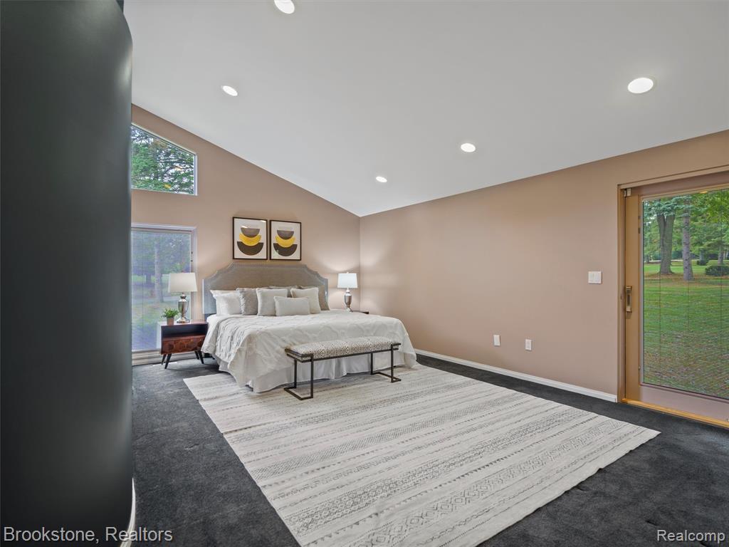 4820 Valley Vista Lane, Troy, MI 48098 — Photo 21
