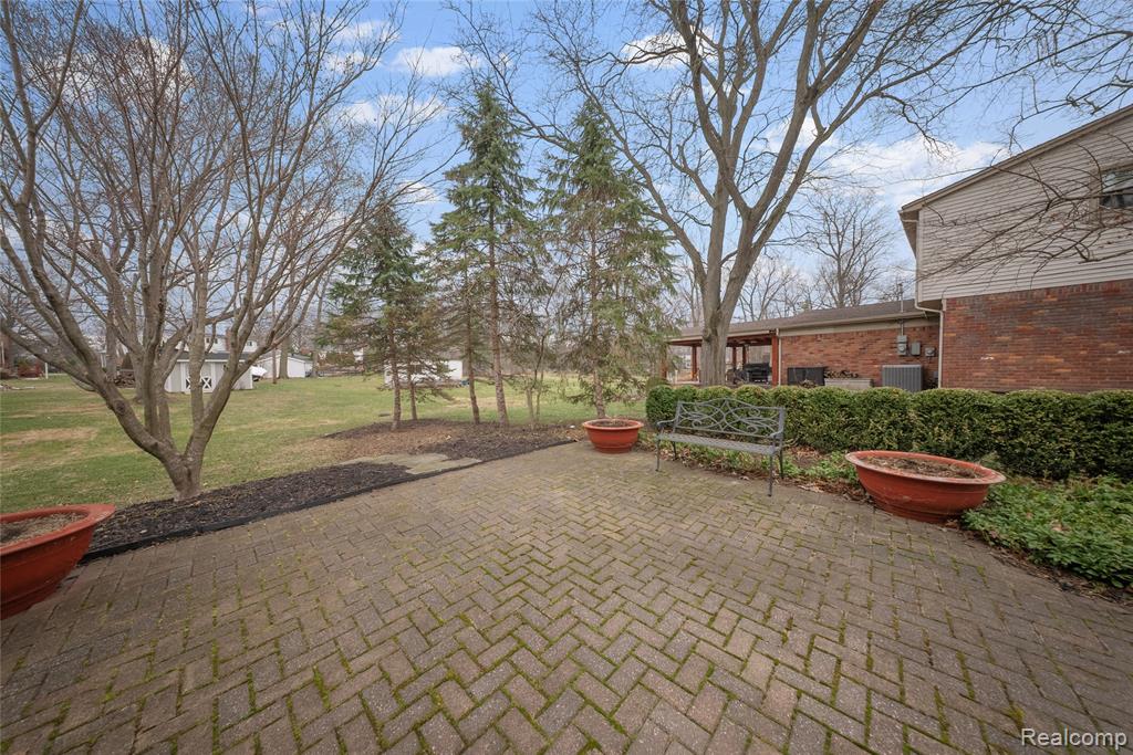 21767 Knudsen Drive, Grosse Ile, MI 48138 — Photo 48