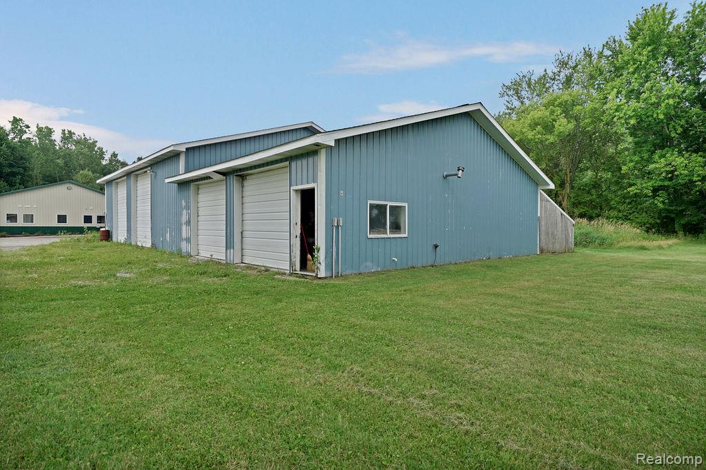 3334 E Freeland Road, Freeland, MI 48623 — Photo 43