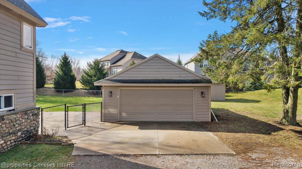 5863 Clarkston Road, Clarkston, MI 48348 — Photo 6