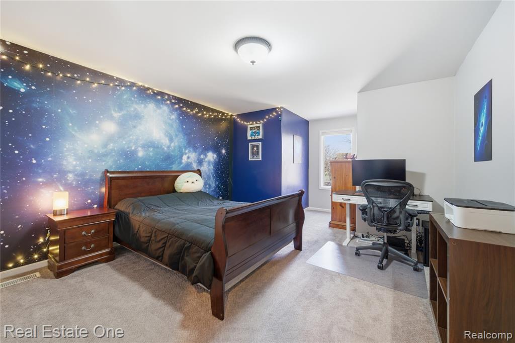 10152 Rosemarie Run, Brighton, MI 48114 — Photo 28