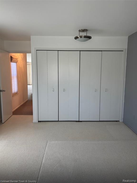6689 Ridgefield Circle, 201, West Bloomfield, MI — Photo 22