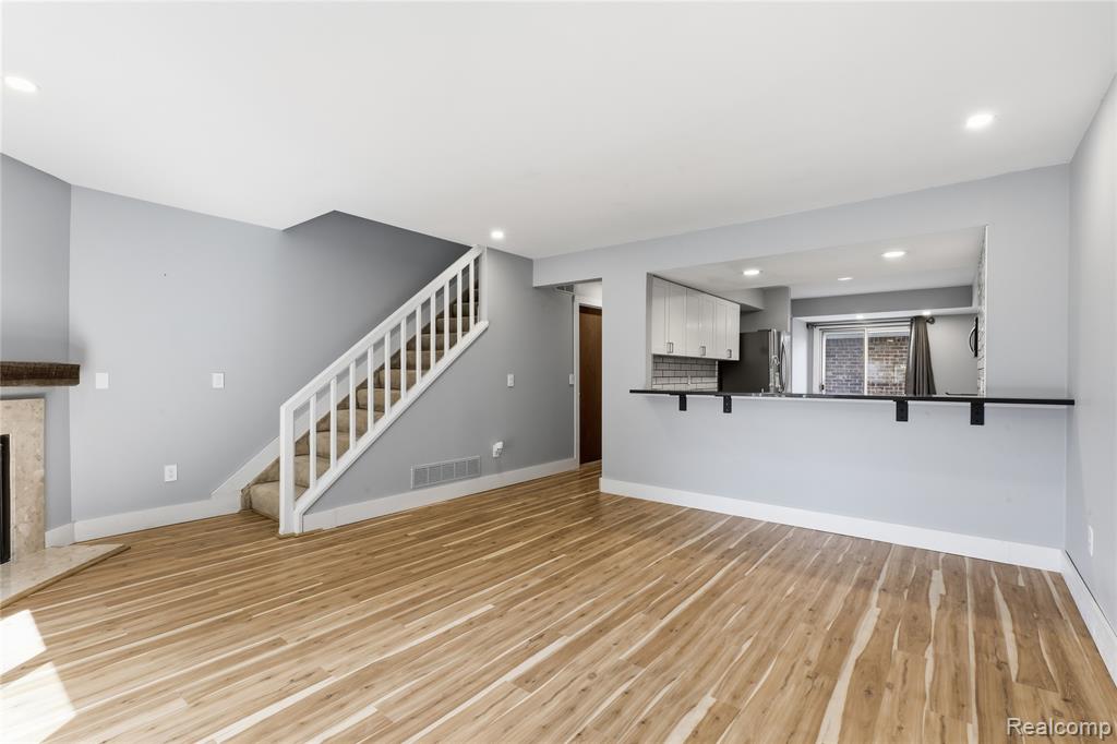 5736 Woodland View, Clarkston, MI — Photo 20