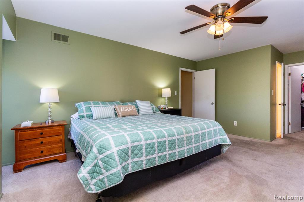 8095 Colony Drive, 23, Grosse Ile, MI 48138 — Photo 27