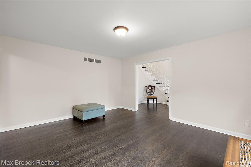 4573 Ranch Lane, Bloomfield Hills, MI 48302 — Photo 9