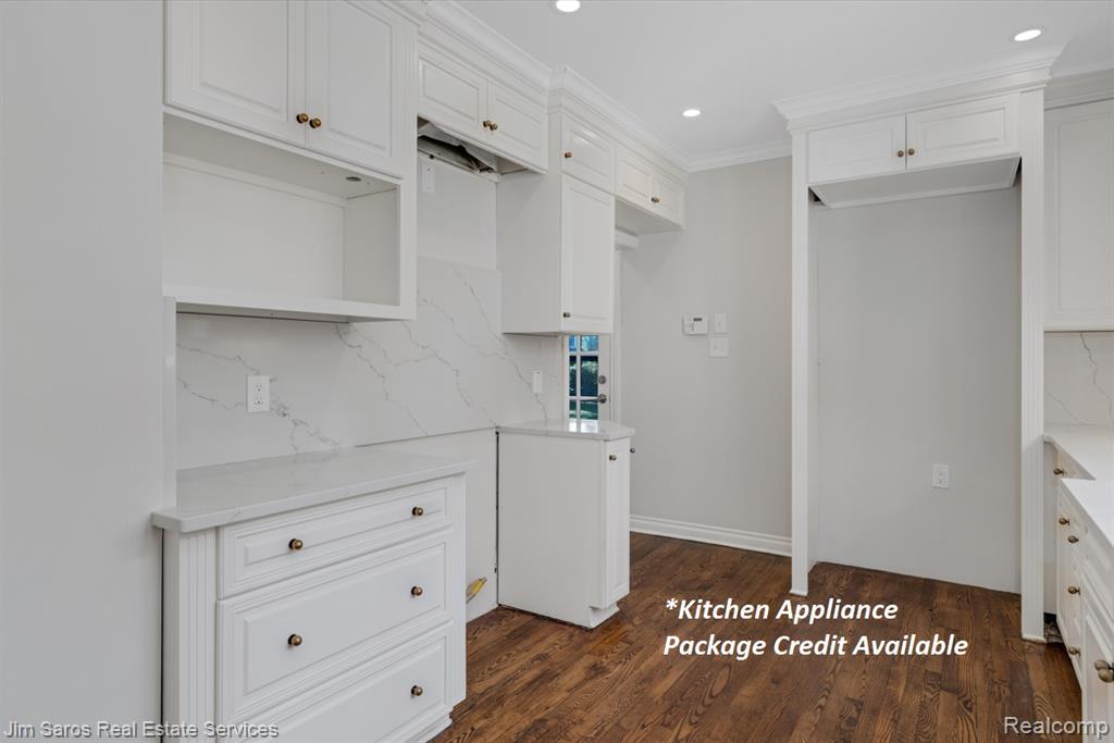 921 Berkshire Road, Grosse Pointe Park, MI 48230 — Photo 18