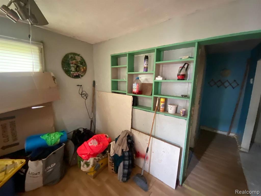 5632 Hughes Road, Lansing, MI 48911 — Photo 18