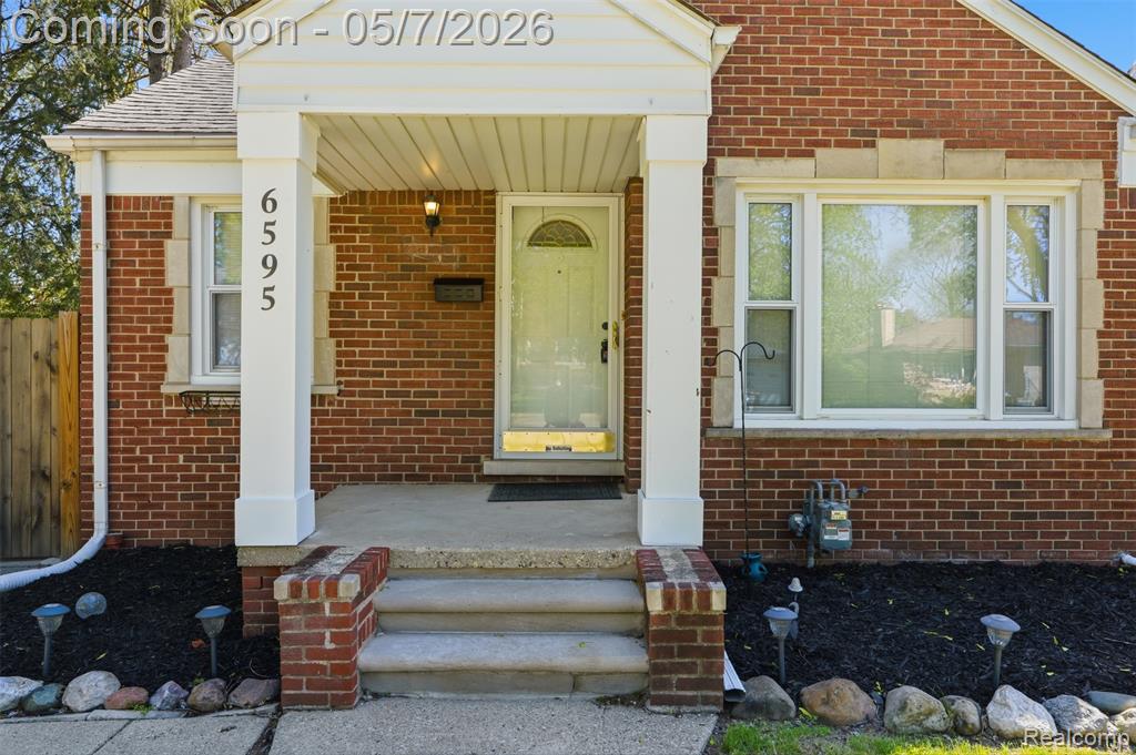 6595 Winona Avenue, Allen Park, MI 48101 — Photo 3