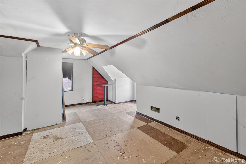9495 Lakepointe Street, Detroit, MI 48224 — Photo 17