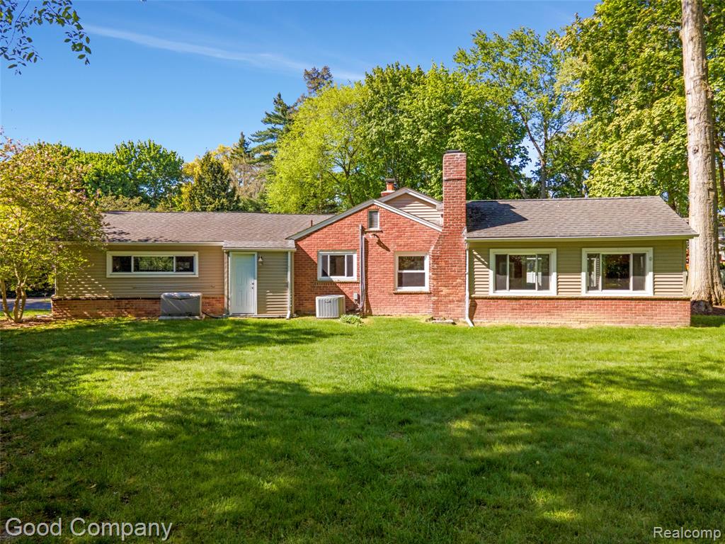 4230 Orchard Way, Bloomfield Hills, MI 48301 — Photo 54