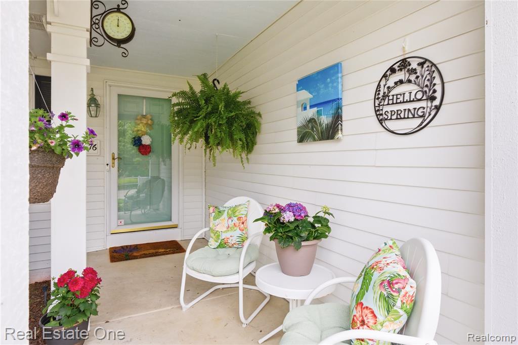 8576 Barrington Drive, Ypsilanti, MI 48198 — Photo 3
