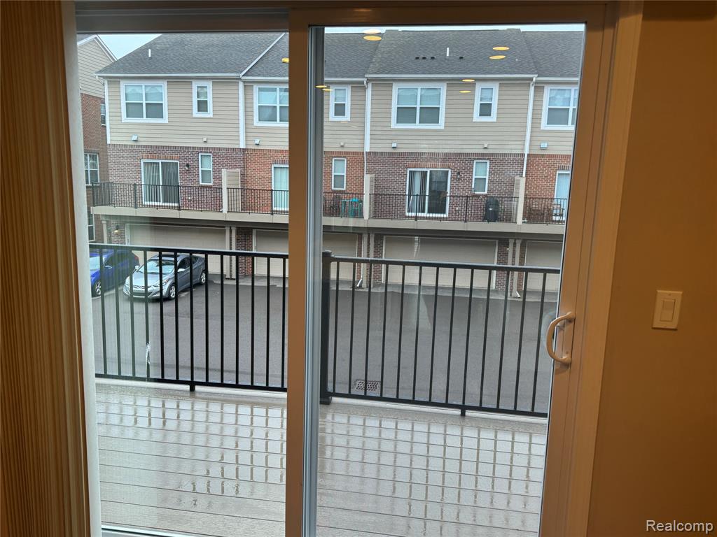 47757 Hillcrest Drive, Northville, MI — Photo 8
