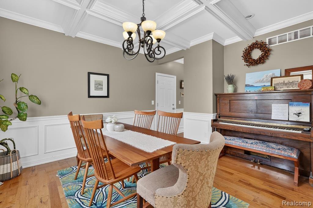 48877 Wildwood Court, Plymouth, MI 48170 — Photo 6