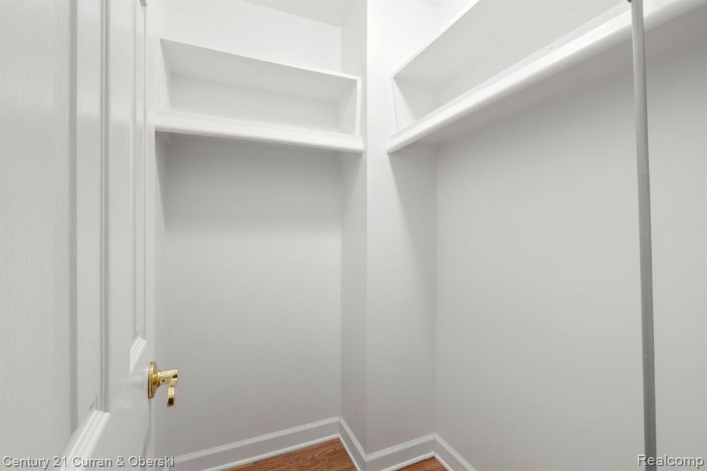 500 Ford Street, B5, Plymouth, MI 48170 — Photo 17