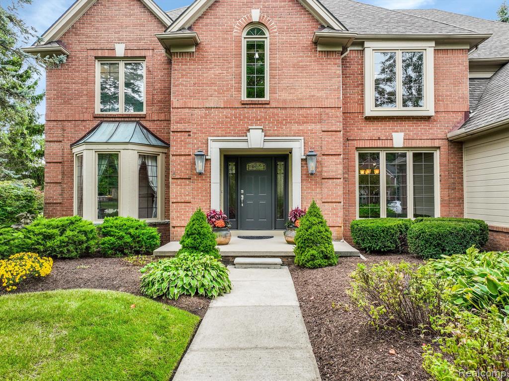 4214 Oak Tree Circle, Rochester, MI 48306 — Photo 8