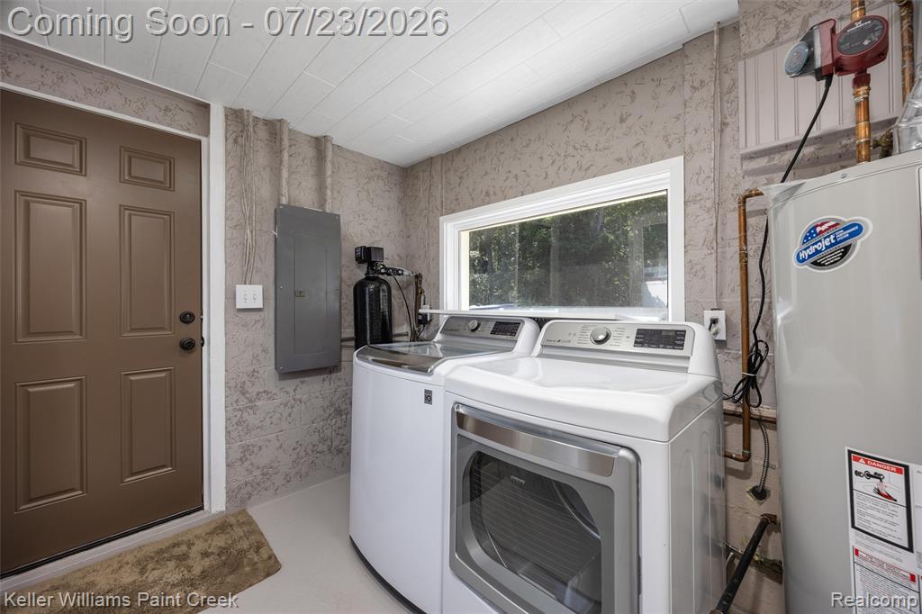 423 East Road, Holly, MI 48442 — Photo 12