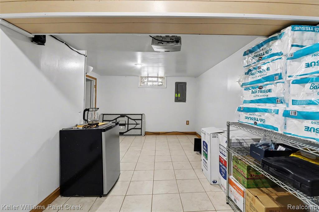 23070 Rosewood Street, Oak Park, MI 48237 — Photo 21