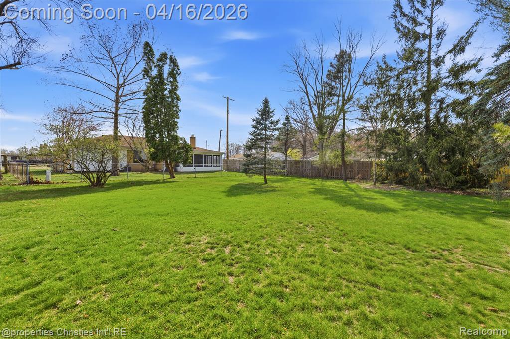 18231 Stamford Street, Livonia, MI, 48152