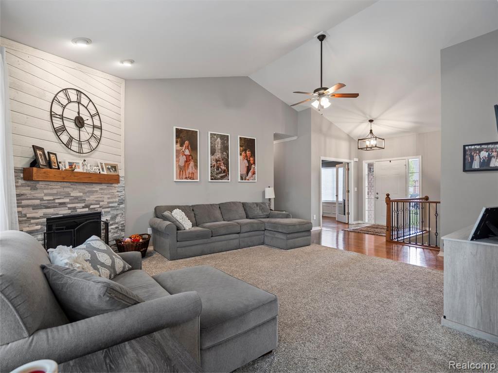 45877 ANDREW Drive, Macomb, MI 48044 — Photo 11