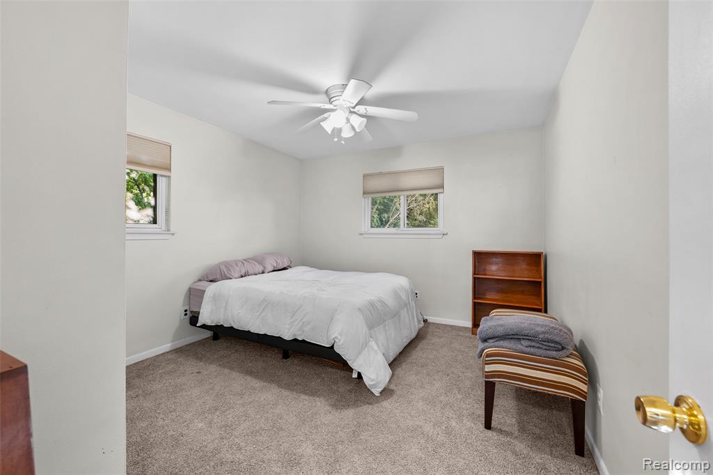 42 Gladwin Avenue, Clawson, MI — Photo 14