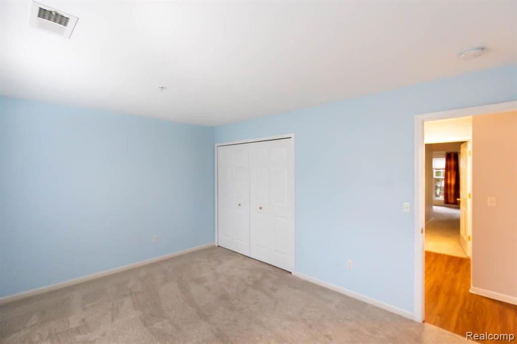 28460 CARLTON WAY Drive, Novi, MI 48377 — Photo 21