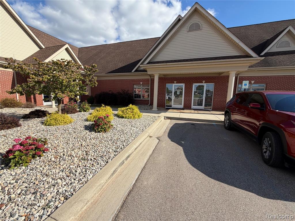 3273 Davison Road, Lapeer, MI 48446