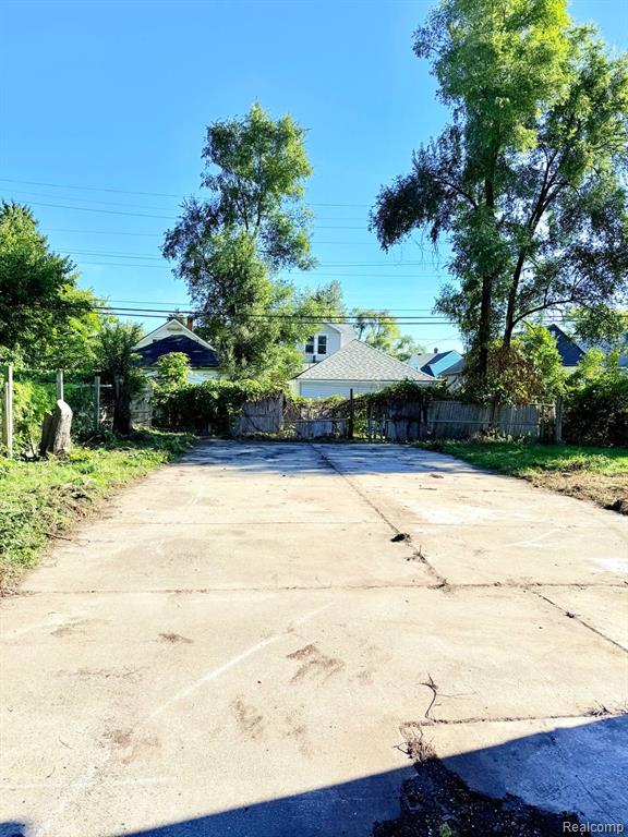 5518 Harold Street, Detroit, MI 48212 — Photo 11