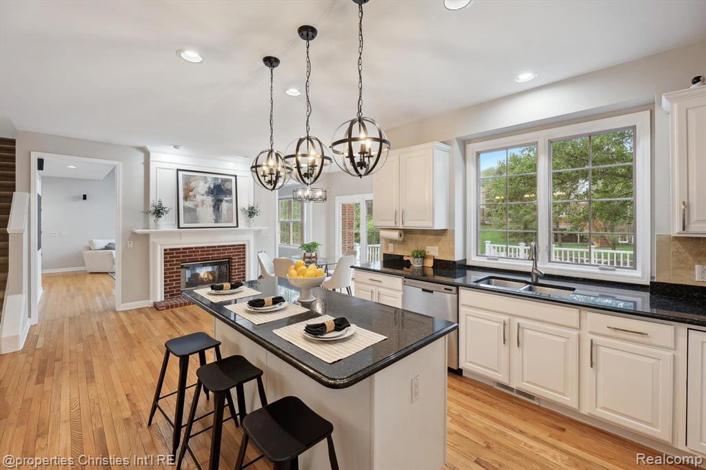 45055 WALNUT RIDGE, Northville, MI 48168 — Photo 20