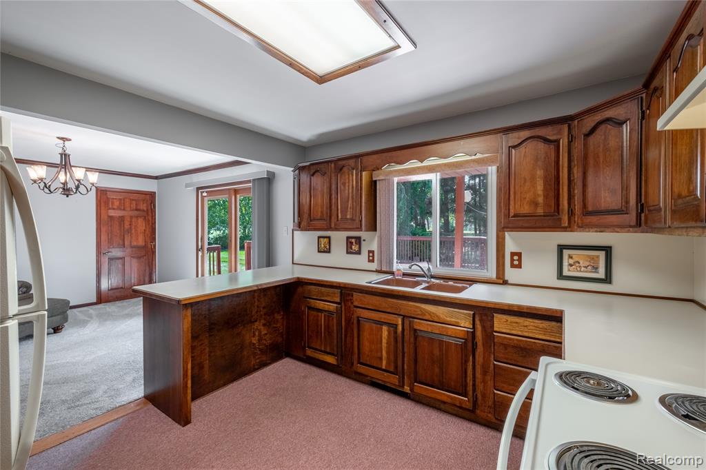 9336 E Bristol Road, Davison, MI 48423 — Photo 8