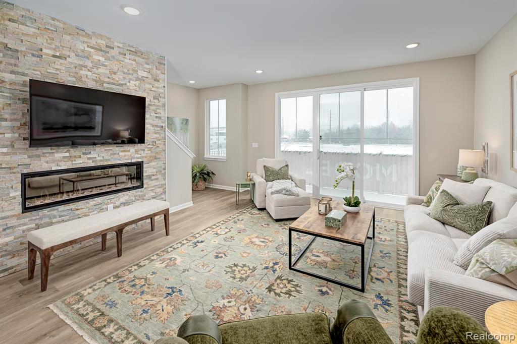 29995 Madison Lane, 40, New Hudson, MI 48165 — Photo 16