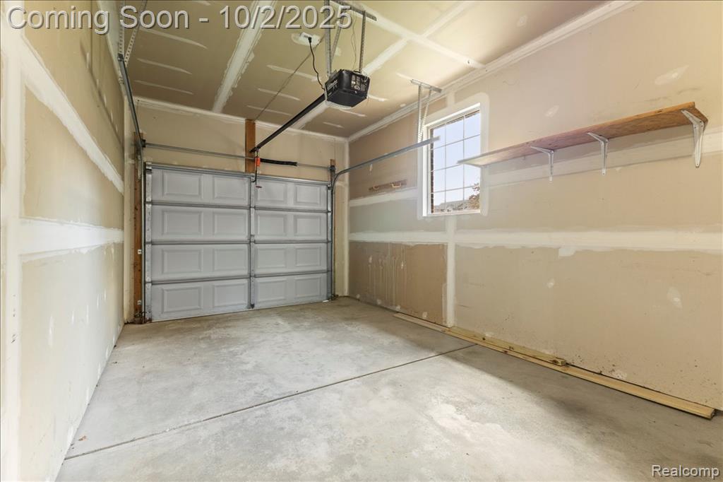 7180 Lavender Lane, Waterford, MI 48327 — Photo 35