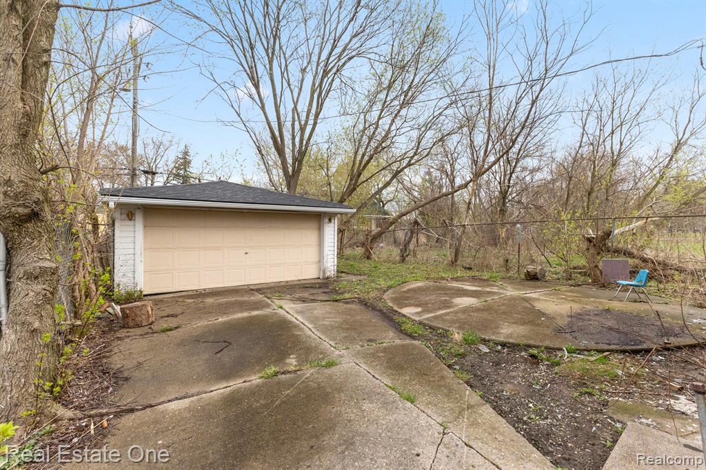 13113 CAMDEN Street, Detroit, MI 48213 — Photo 29