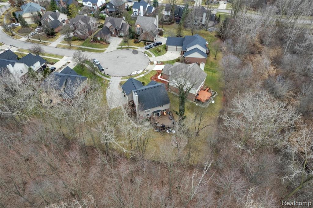 54424 Maple Creek Court, Shelby Twp, MI 48316 — Photo 42