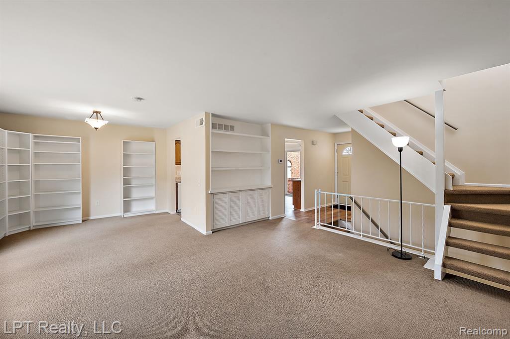 418 WILLOW GROVE Lane, Rochester Hills, MI 48307 — Photo 13
