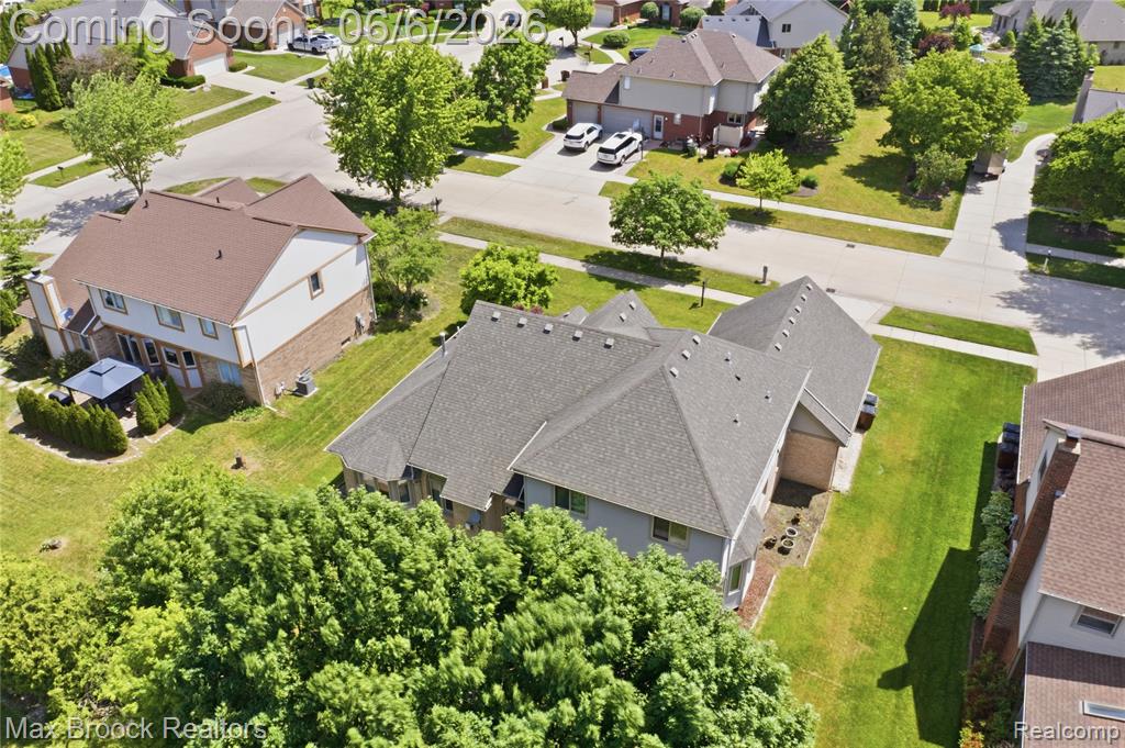 46547 Glen Eagle Drive, Utica, MI 48315 — Photo 69