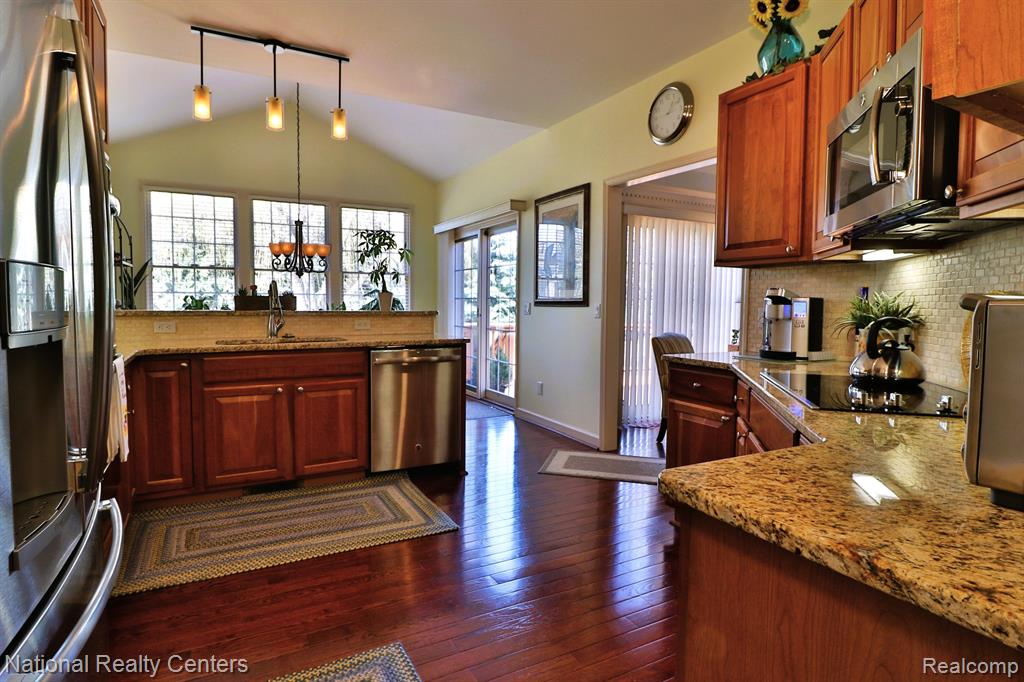 44454 BIRCHWOOD Court, Northville, MI 48168 — Photo 14