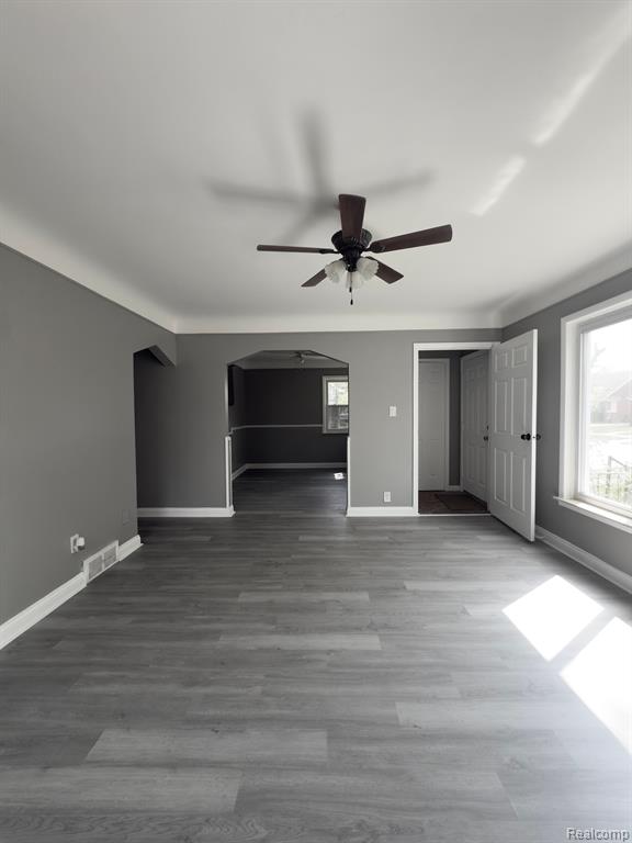 7402 COLONIAL Street, Dearborn Heights, MI 48127 — Photo 20