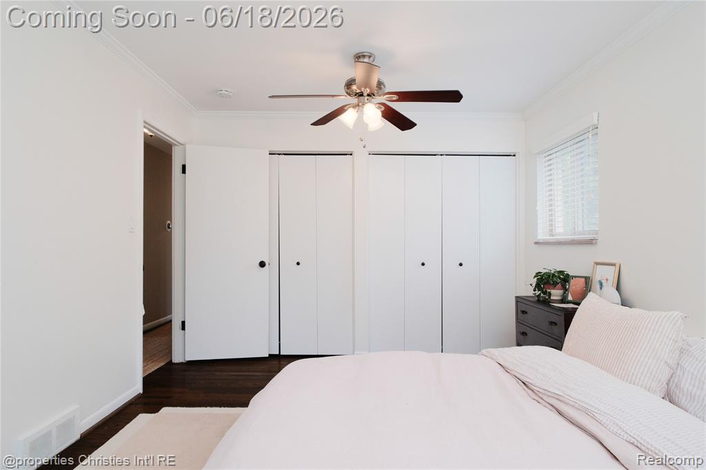 4228 Rosewold Avenue, Royal Oak, MI 48073 — Photo 17
