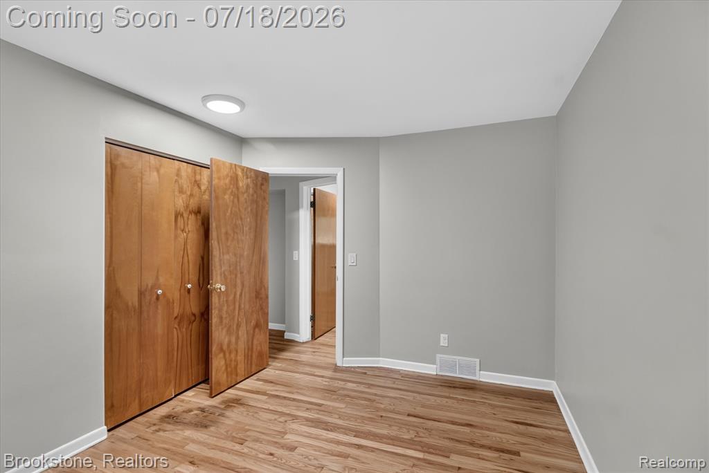 7176 Perry Lake Road, Clarkston, MI — Photo 19