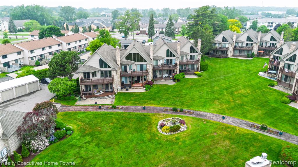 50731 Harbour View Drive N, 26, New Baltimore, MI 48047 — Photo 5